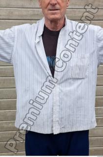 0081 Old white man wrinkless white shirt deep blue jogging…